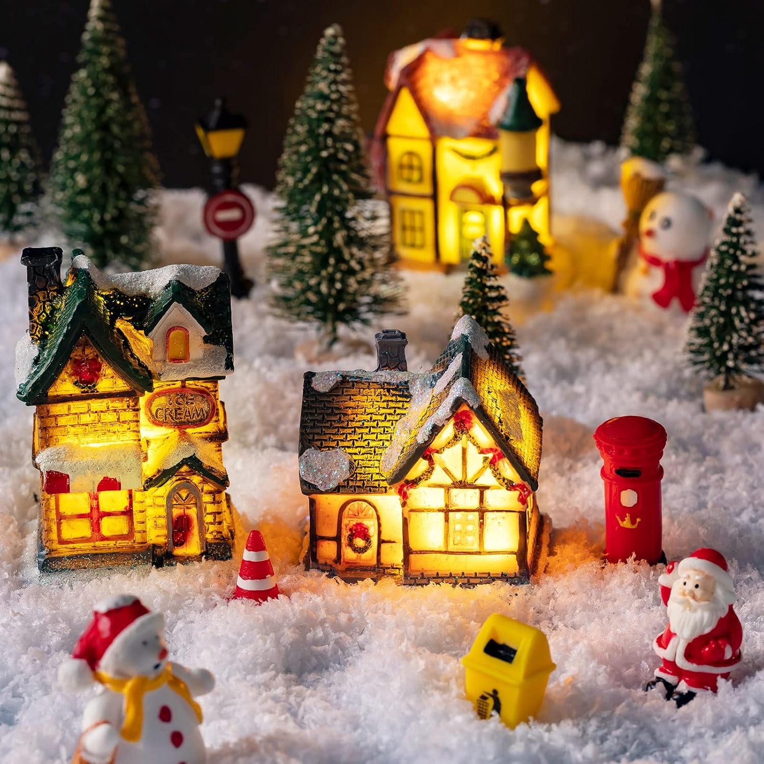 Christmas Ornament Village Hou - Nutcracker Figurine 评论和价格